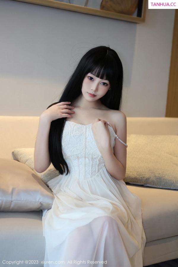   [XiuRen]高清写真图 2023.05.31 No.6828 早川京子 清纯美腿第8张图片